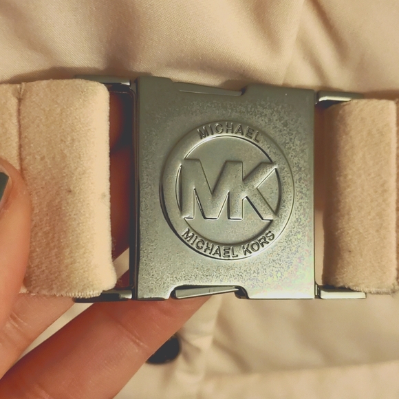 Pink Michael Kors puffer coat - Picture 4 of 7